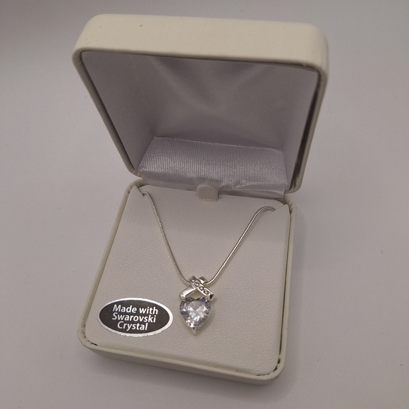 Boxed Swarovski Heart Pendant Necklace – Clear Crystal, Silver Tone
